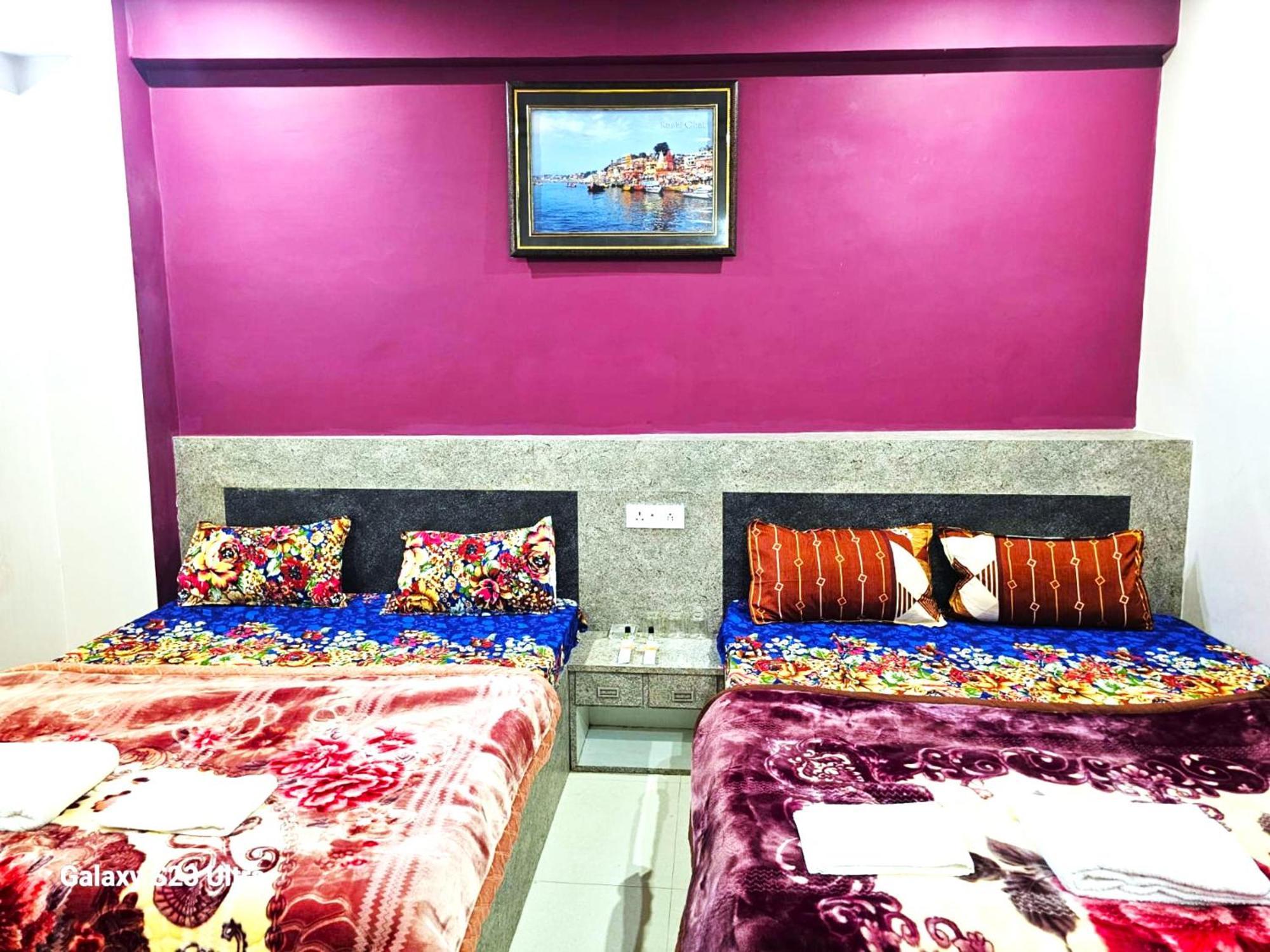 Hotel Kashi Inn Raj Ghat Варанаси Екстериор снимка