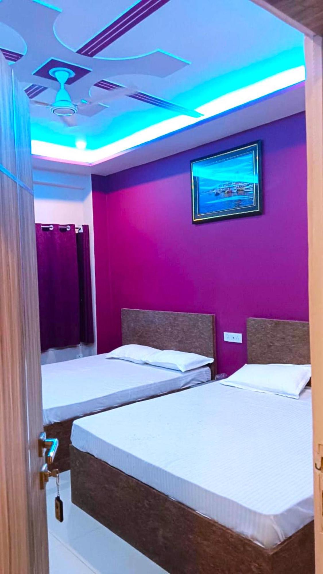 Hotel Kashi Inn Raj Ghat Варанаси Екстериор снимка